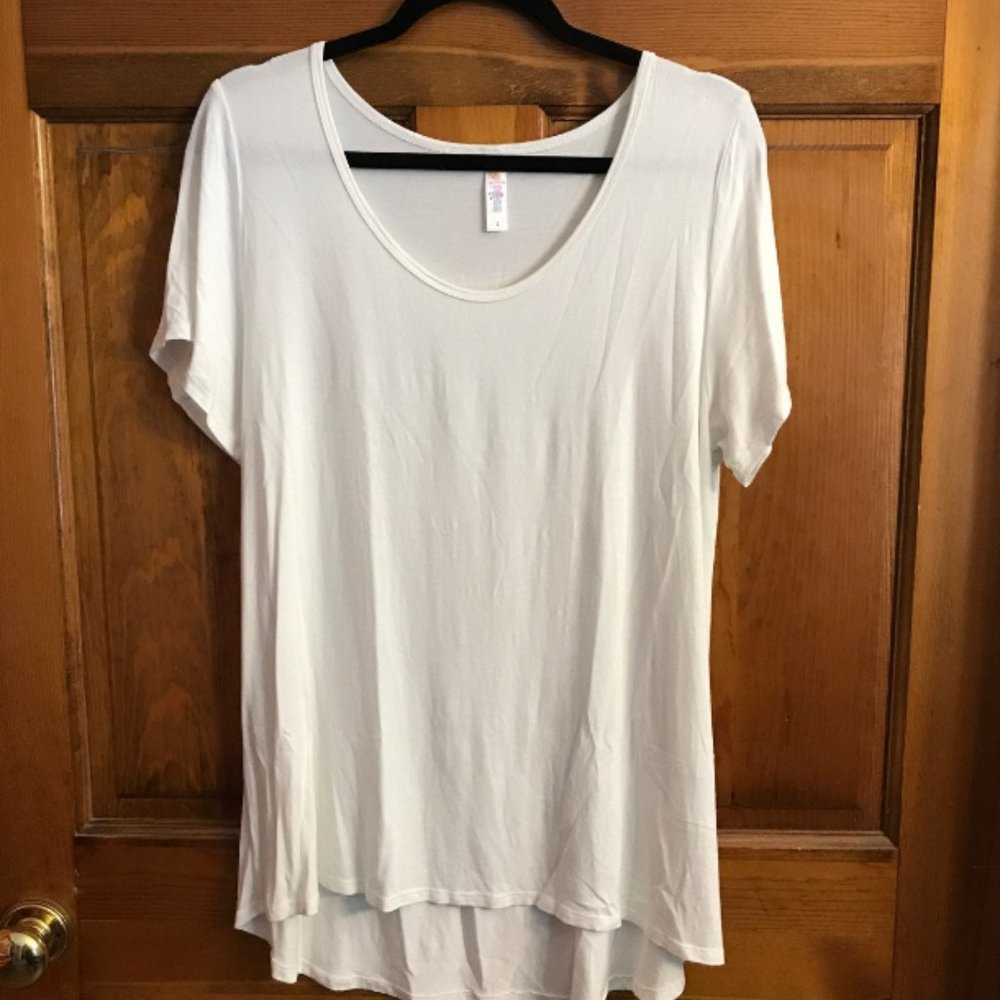 LulaRoe Classic T